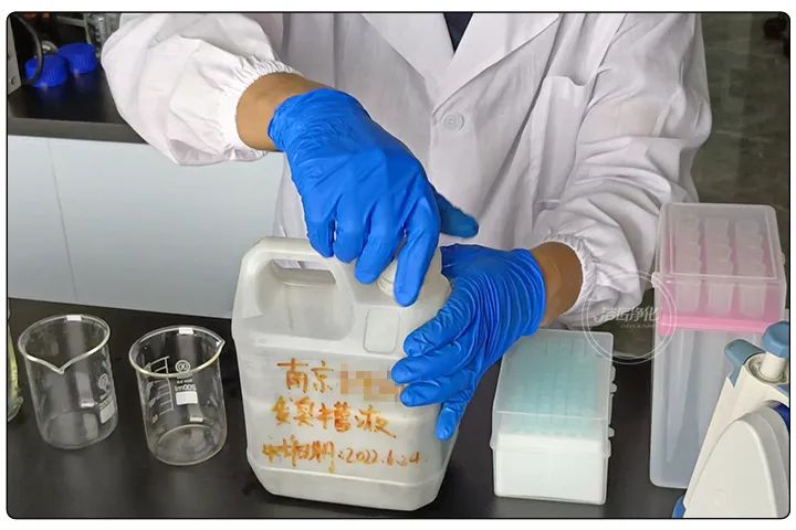 潔匠凈化·的凈工業(yè)除臭劑_切削液變質(zhì)、發(fā)臭，車間異味污染大，除臭劑該怎么選？